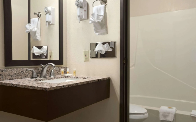 Days Inn & Suites by Wyndham Gunnison