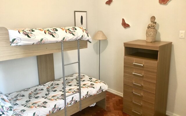 Leblon 2 Quartos 500 Metros da Praia