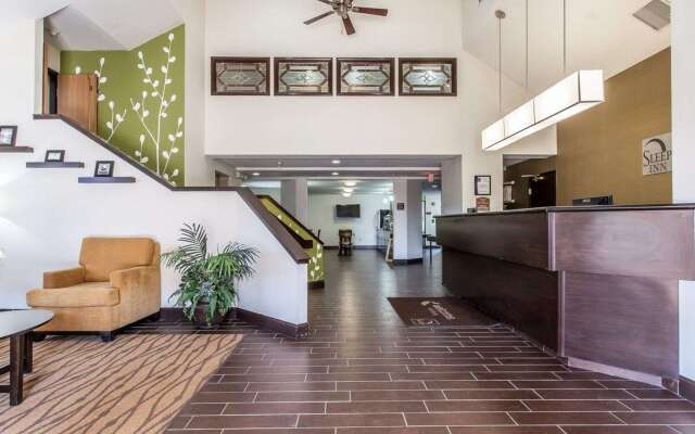 Sleep Inn & Suites Near I-90 and Ashtabula