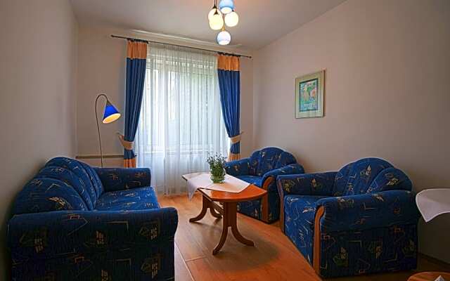 Hotel Monttis