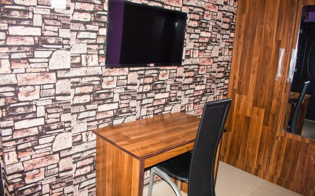 Crestview Hotel & Suites