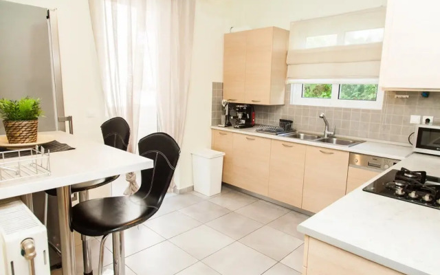 Sifris Apartment in the Heart of Athens