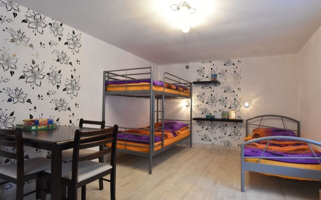 Cozy Apartment in Am Salzhaff Germany with Garden