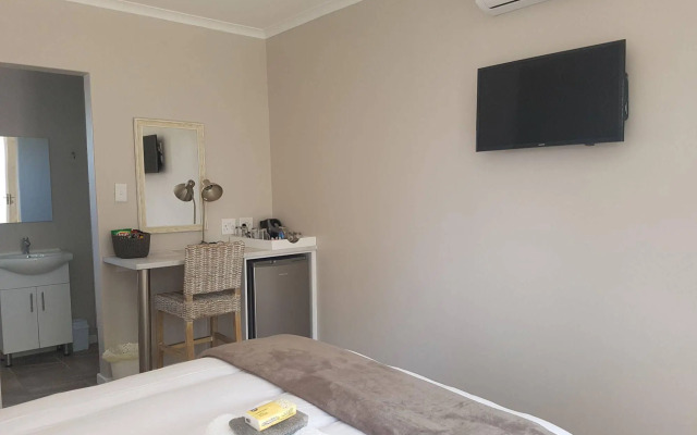 Melkbosch Guesthouse