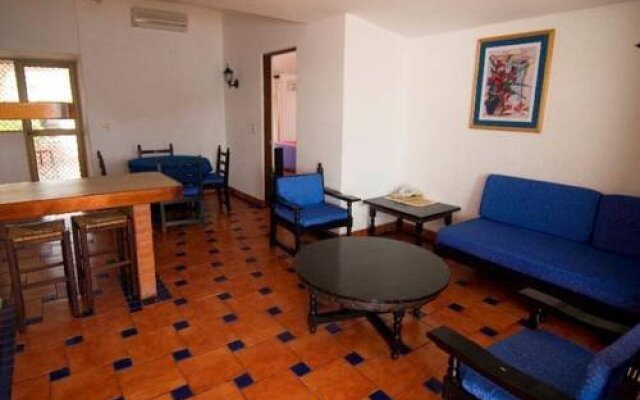 Courtyard by Marriott Mazatlan Beach Resort