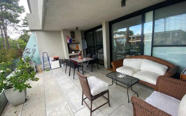 Hermoso Apto en Complejo Privado.