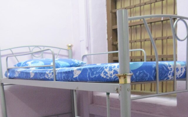 Day & Night Guesthouse