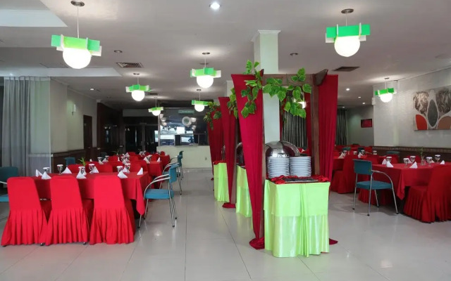 Mona Plaza Hotel By OYO Rooms
