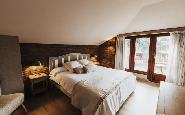 Hotel Gastronómico Los Rosales