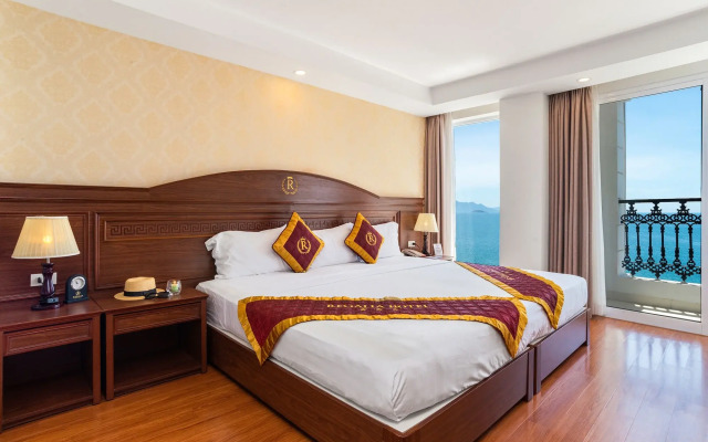 Regalia Hotel