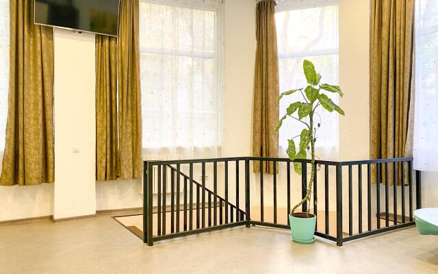 Апартаменты Счастье жить в центре Севастополя на ул. Большая Морская, д.41