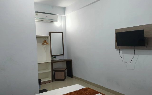 Hotel O Puri Homestay – Guest Rooms – Kendari