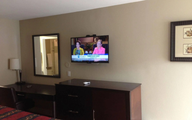 Anaheim Lodge