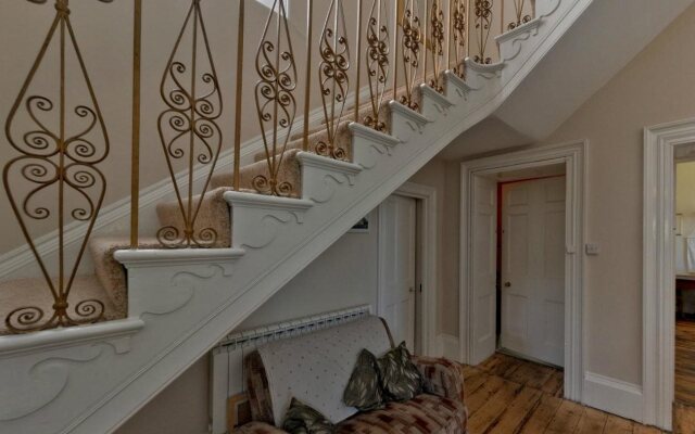 Laston House
