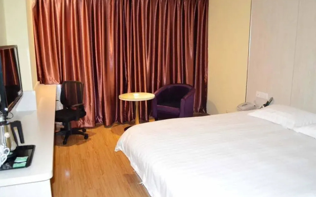 Urban Hotel 118