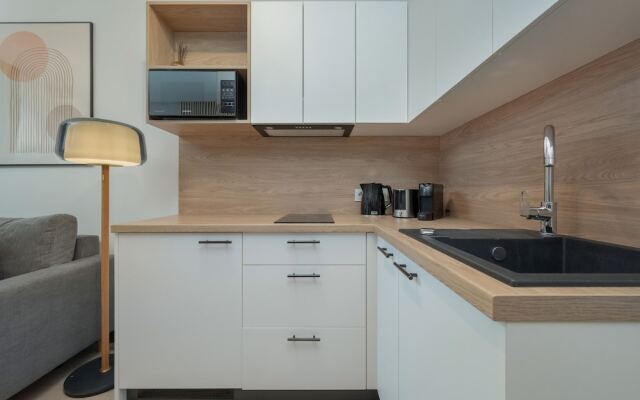 Elegant Studio in Wroclaw by Renters
