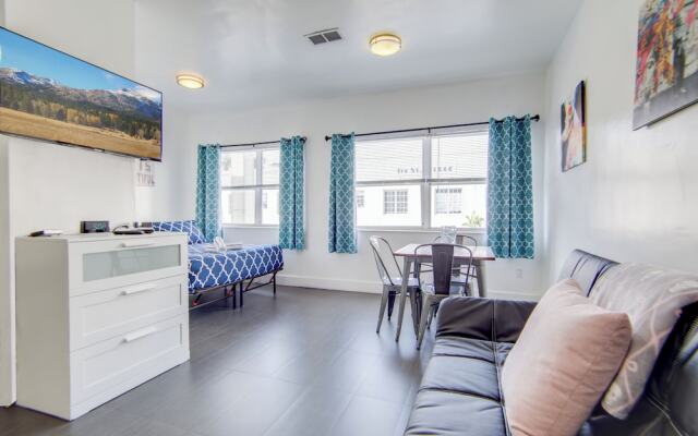 Charming Large Studio Near Ocean Dr - South Beach