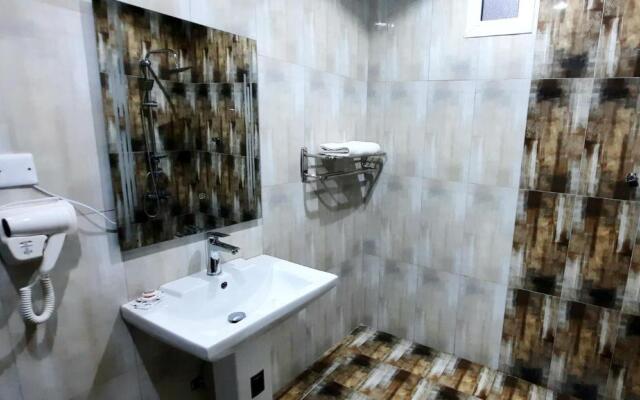 Golden Gewan Hotel