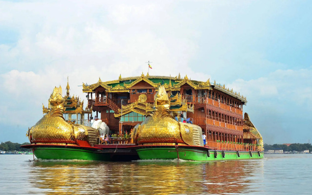 Mandalay Karaweik Mobile Hotel