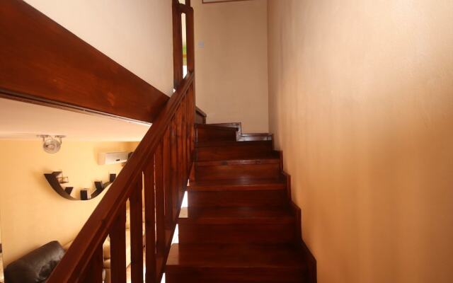 2 Bedroom House near Tombs of the Kings