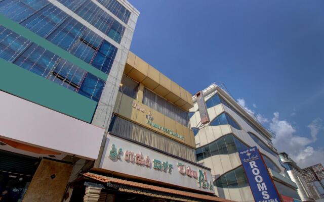 Capital O 75709 Hotel Spring Residency