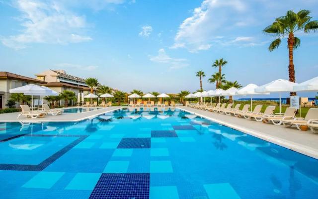 Crystal Boutique Beach Resort - Adults Only