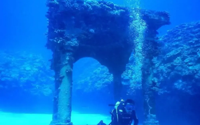 Thalassa Beach and Pool Villa