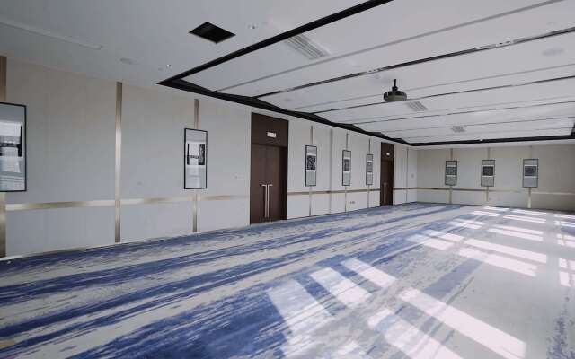 Howard Johnson By Wyndham Bayan Plaza Qidong