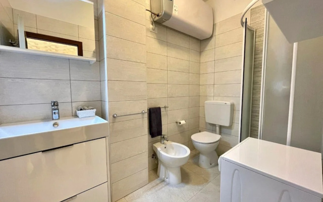Homely Apartment With Poolview Terrace
