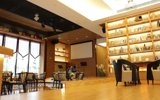 Relax Life Hotel Guangzhou Science City