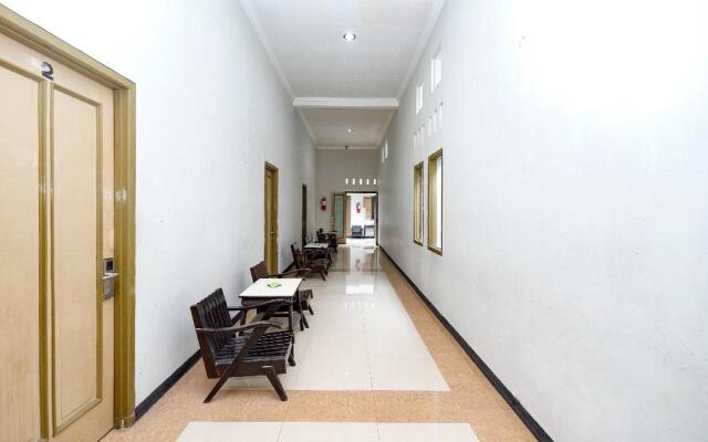 Super OYO 2436 Hotel Kencana