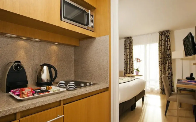 Residhome Appart Hotel Paris-Massy