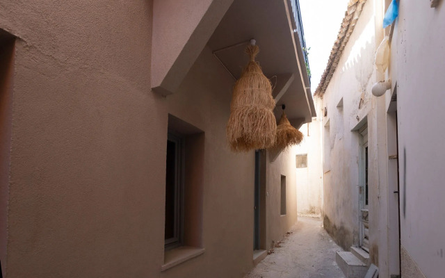 Pylosea Luxury Lodge