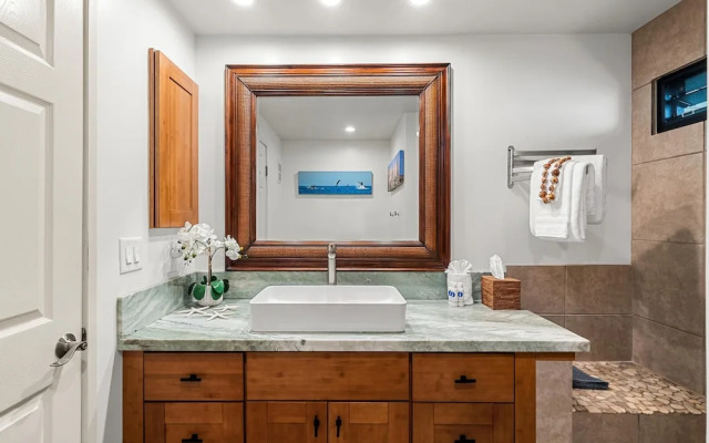 Kahana Village 3 in Lahaina