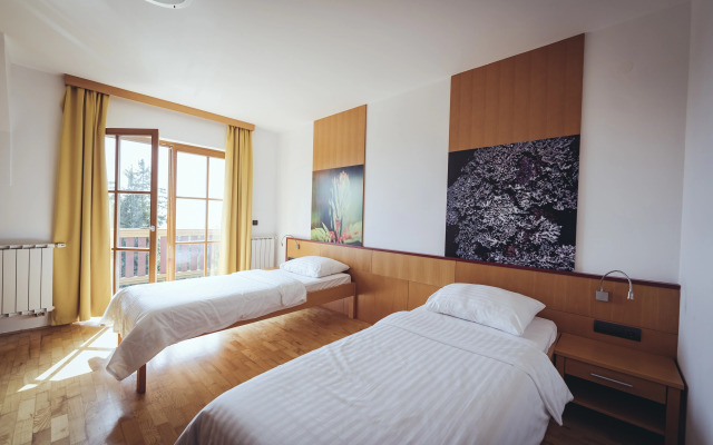 Pohorje Village Wellbeing Resort – Wellness & Spa Hotel Bolfenk