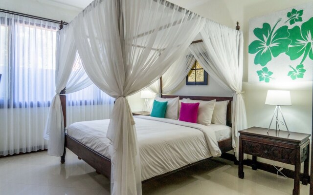 Royalty Villas - Adults Only