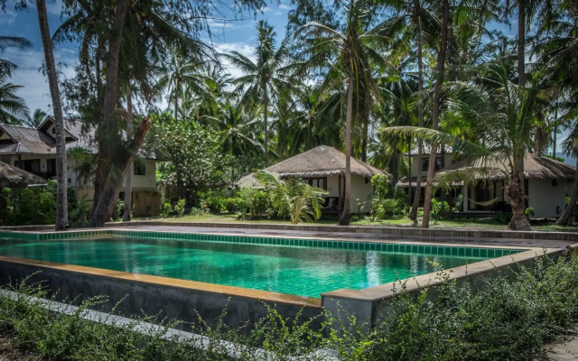 Baan Manali Resort