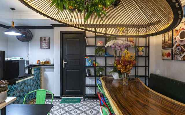 Vy Vy Airport Hotel