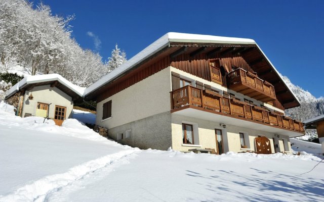 Apartment With 4 Bedrooms in Champagny-en-vanoise, With Wonderful Moun