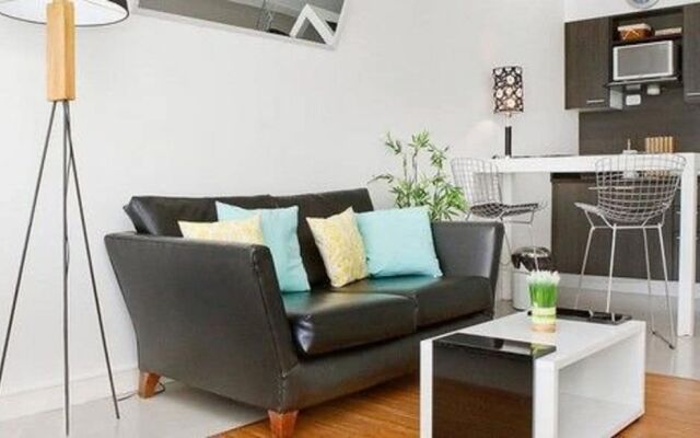 BA Hollywood Apartments