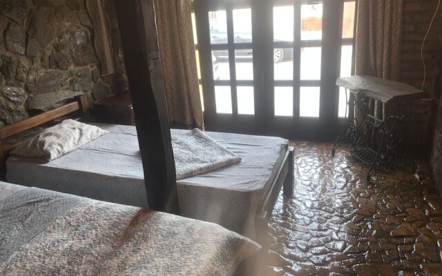 Strada Libertății 9