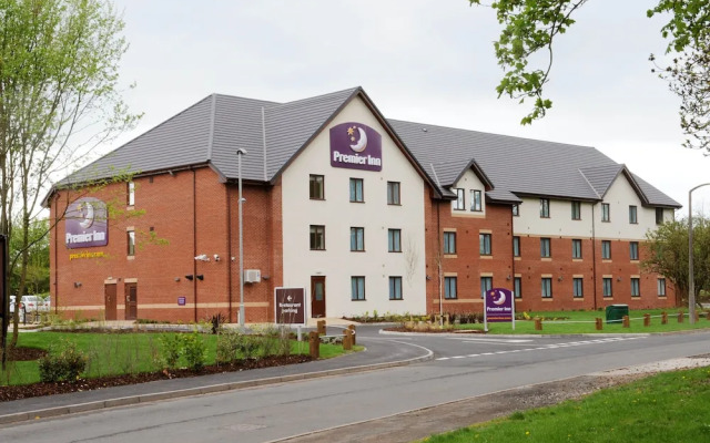 Premier Inn Redditch North - A441