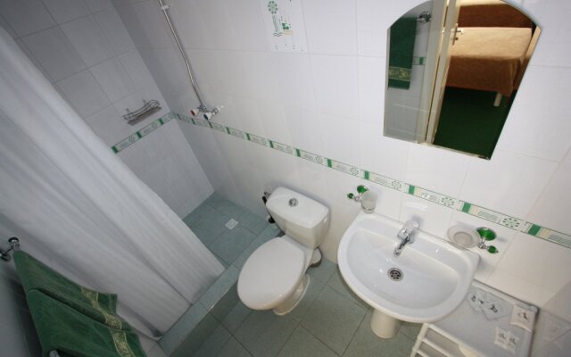 VVV Hotel