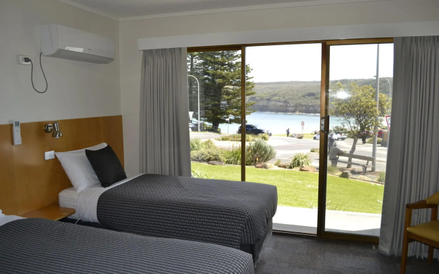 Loch Ard Motor Inn