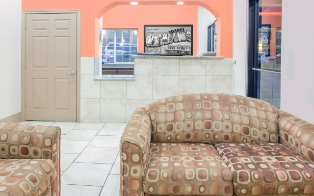 Super 8 by Wyndham Idabel