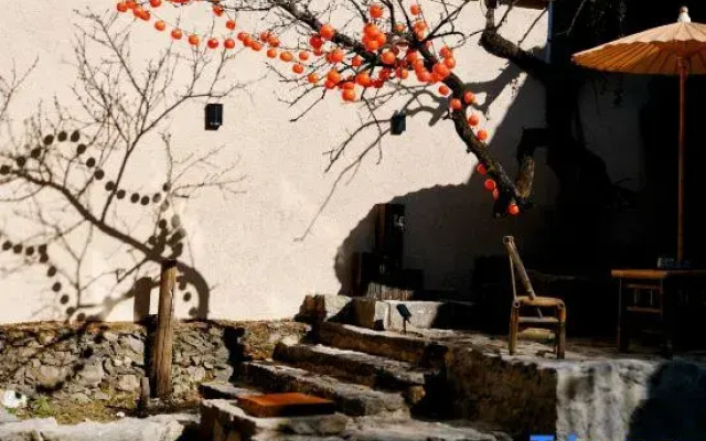 Song-style Guofeng Courtyard Sanqiuting CloudVilla(Dali Ancient City Shop)