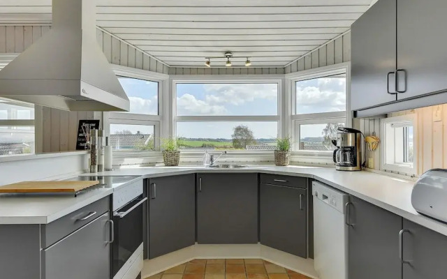 Spacious Retreat With Fjord View - By Traum Ferienwohnungen