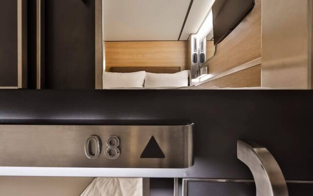 Hygie Pod Hotel - Hostel