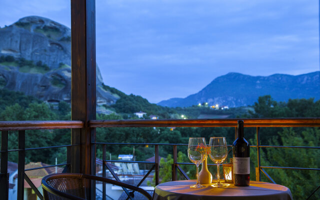 Meteoritis Hotel