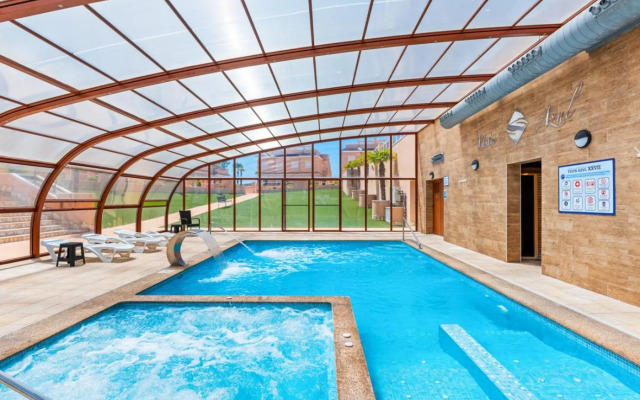 Penthouse Punta Prima Indoor & outdoor pool